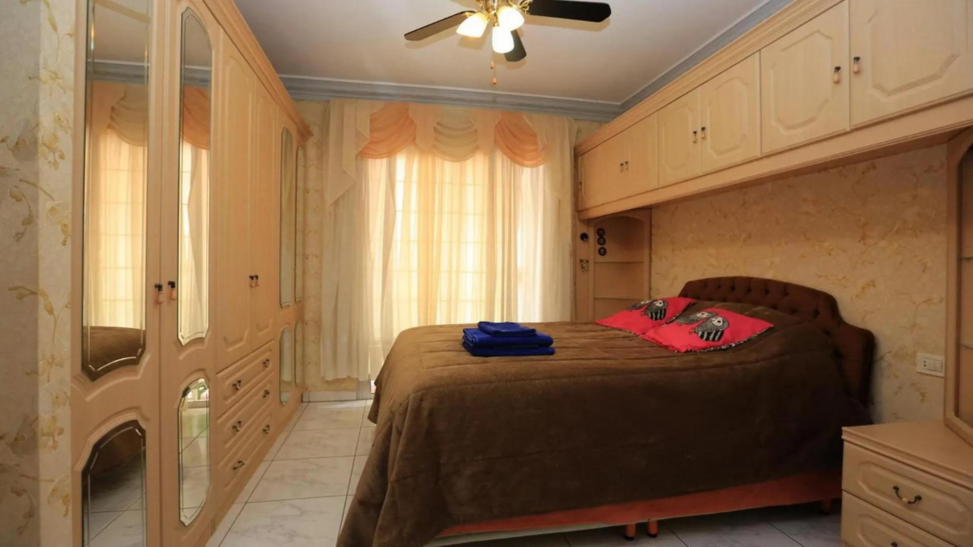 Luxurious Violet Villa Costa Adeje  Španělsko